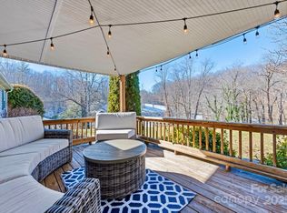98 Price Ln, Waynesville, NC 28786