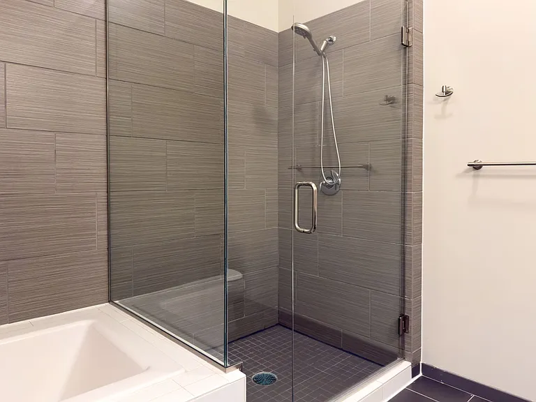 Red44 Luxury Apartments | Specials Available — Photo 110