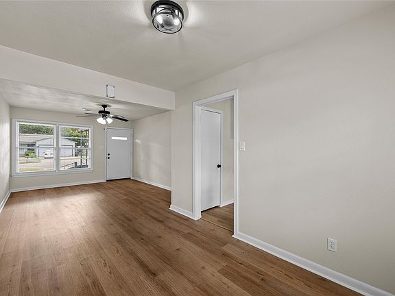 5th image of 1007 N 61st St