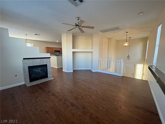 2nd image of 10776 Valencia Hills St