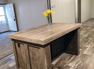 199 Jamestown, Burton, MI 48509