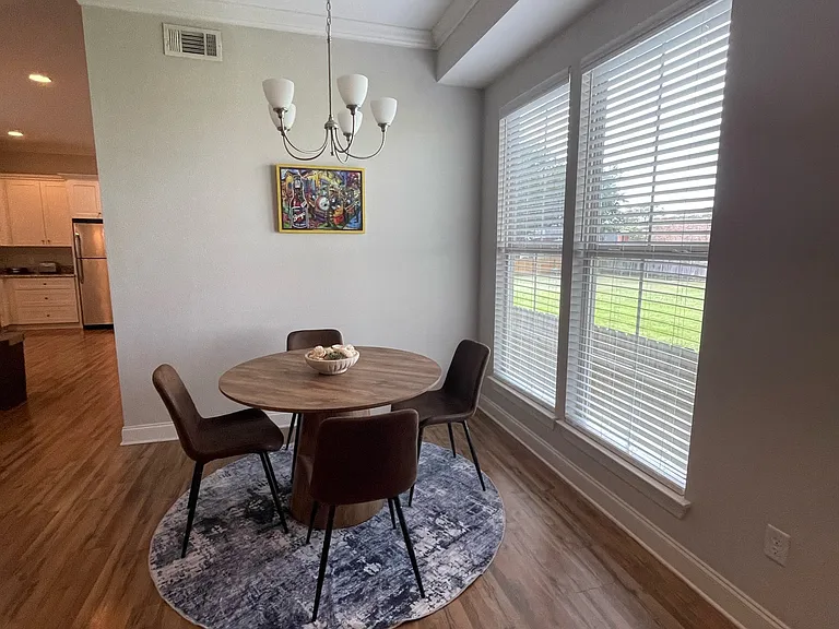 1528 Orpheum Ave #A — Photo 10