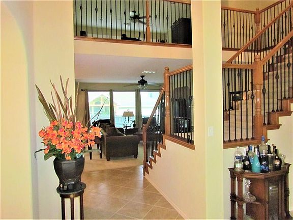 4th image of 8113 Geranium Ln