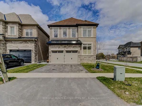 90 Seguin St, Richmond Hill, ON L4E 1H8