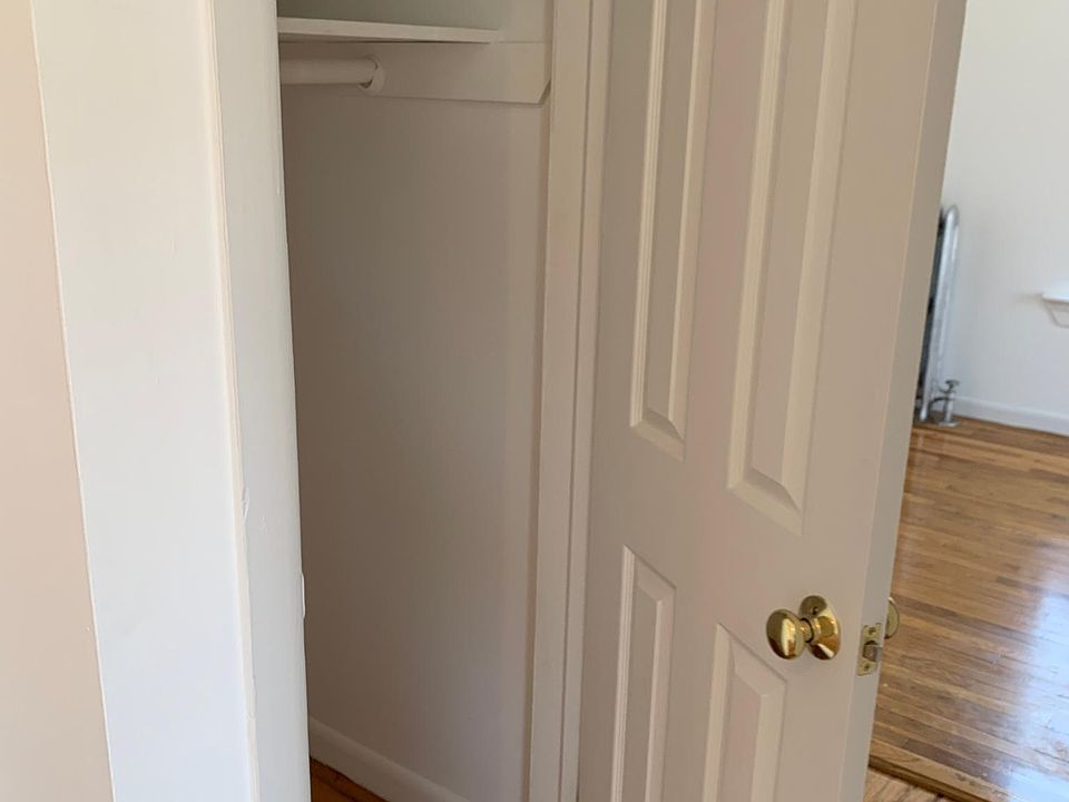 1st image of 2301 Creston Ave APT 3G