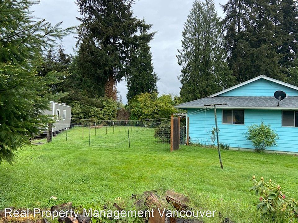 2nd image of 7636 NE 88th St