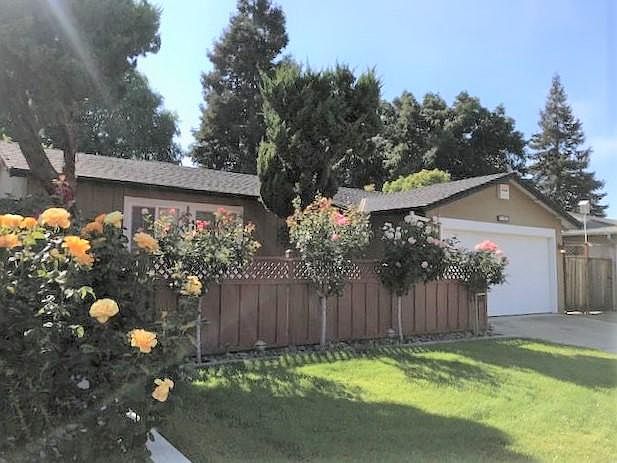 2nd image of 5101 Derek Dr