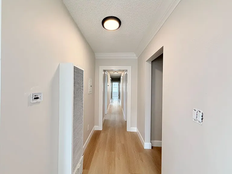 4705 Willowbrook Ave — Photo 37