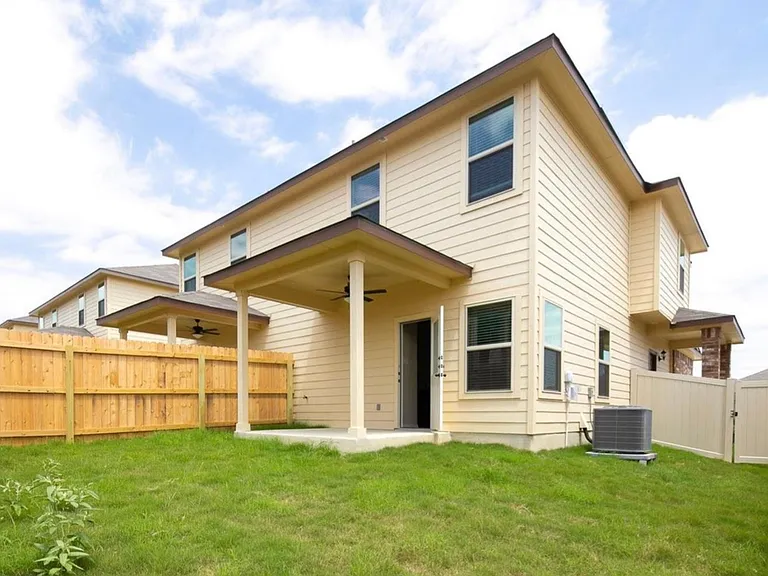 238 Samuel Dr — Photo 14