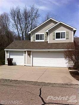 1st image of 583 Woodbridge Cir