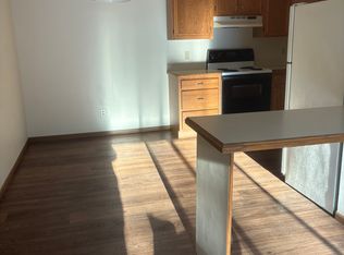 8695 Rosewood Ave NW APT 7, North Canton, OH 44720