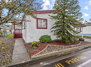 504 Mallard Ln, Longview, WA 98632