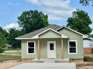 222 N 13th St, Perry, OK 73077