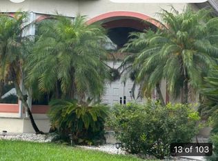 605 Mirror Lakes Dr, Lehigh Acres, FL 33974