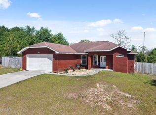 3623 Westbrook Dr, Chipley, FL 32428