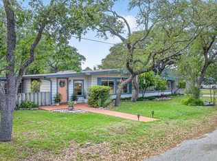 307 N 4th St, Fulton, TX 78358
