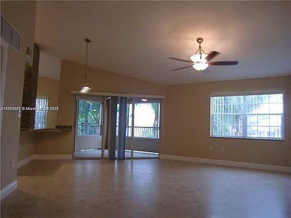 3rd image of 2850 N Oakland Forest Dr