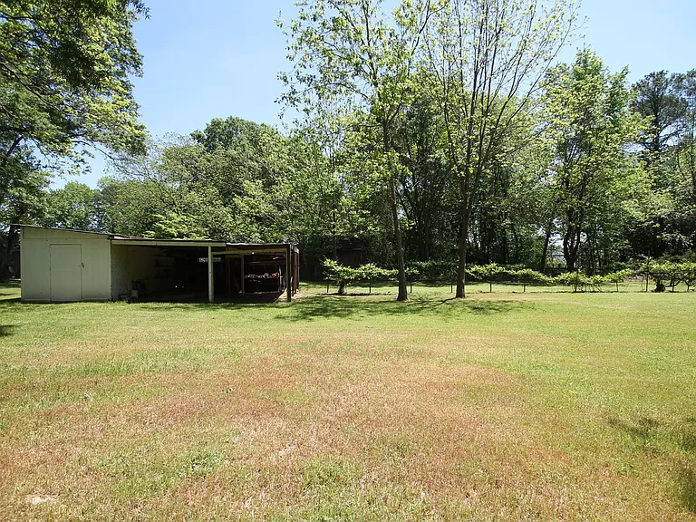 1004 Anderson Rd S — Photo 57