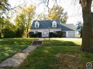 619 Kansas Ave, Holton, KS 66436
