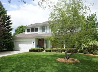 1736 Virginia Ave, Libertyville, IL