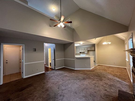 4th image of 9329 Garden Woods Dr