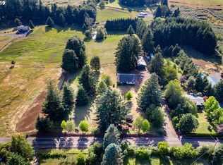 32633 SE Divers Rd, Estacada, OR 97023