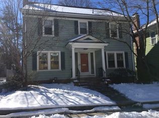 18 Colonial Rd, Providence, RI 02906