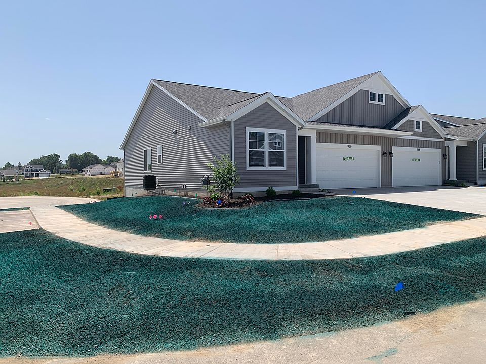 1st image of 966 Scioto Dr NW #6