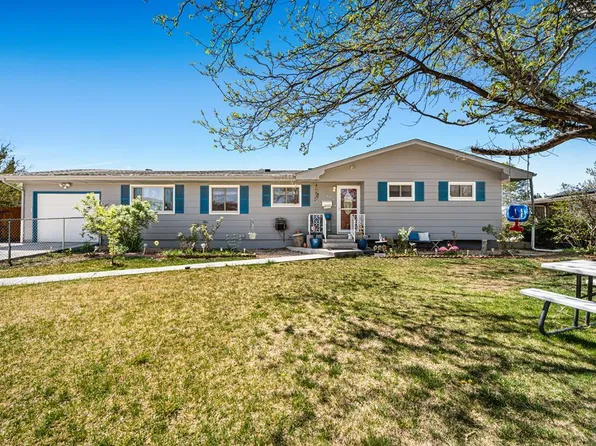 4011 Valley Dr, Pueblo, CO 81008