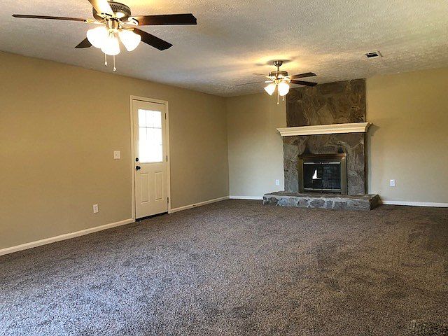 2nd image of 1317 Rosewood Dr