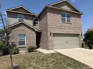 176 Banjo Trl, Newark, TX 76071