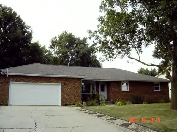 334 Ventura Dr, Forsyth, IL 62535