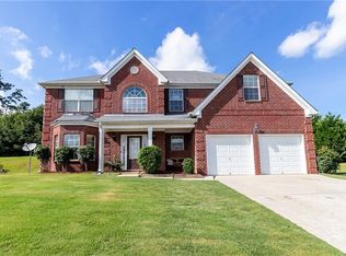 2777 Oakmont Way, Monroe, GA 30656