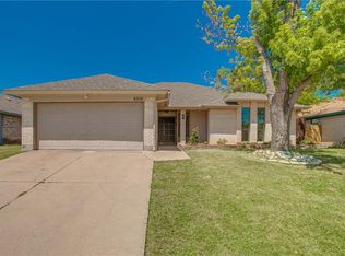 6210 Aires Dr, Arlington, TX 76001
