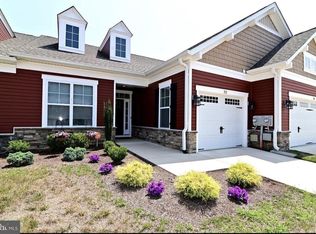 32 Camden Cir, La Plata, MD 20646