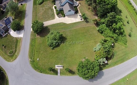 5th image of 10163 Queens Cir