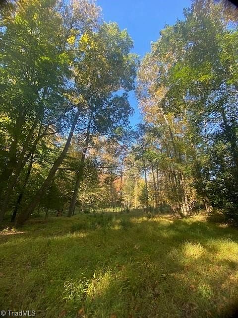 2nd image of 3990 Rominger Rd