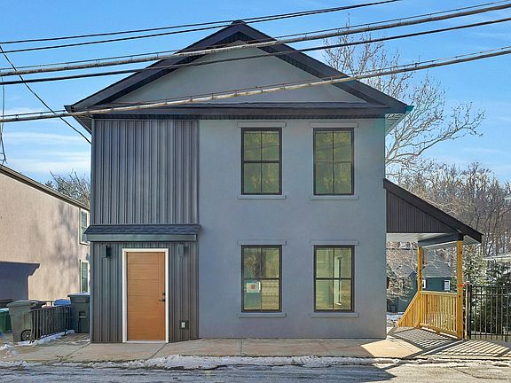 4th image of 229 Piermont Ave #201