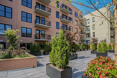 Rented by NY Space Finders Inc.