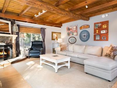 31687 Valley View Dr, Running Springs, CA, 92382