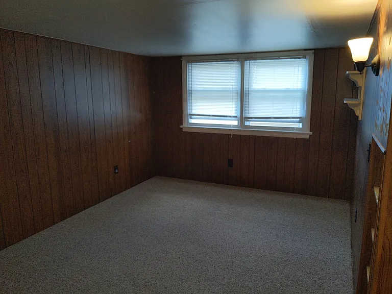 903 Breneman Rd — Photo 48