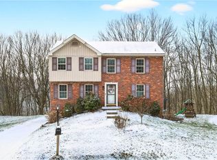 525 Greenspire Ct, Cranberry Township, PA 16066