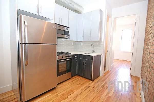 Rented by Fiddler Realty | media 12