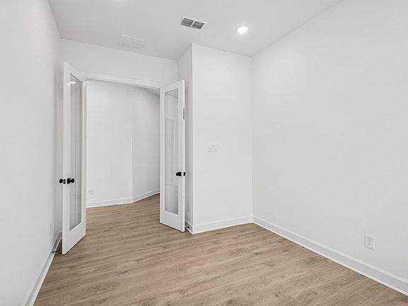 The Carolcrest - Study