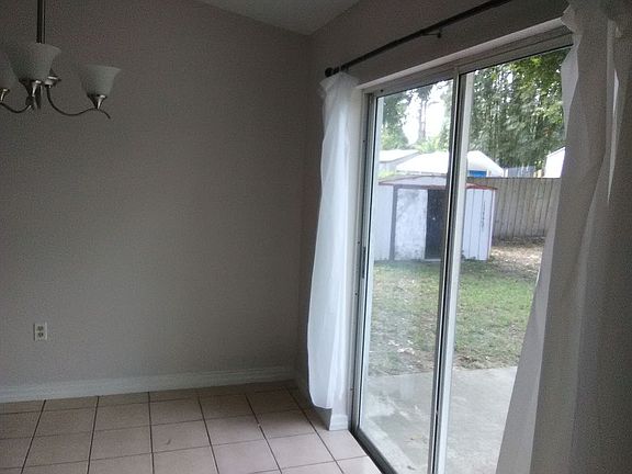 Dining room/back slider