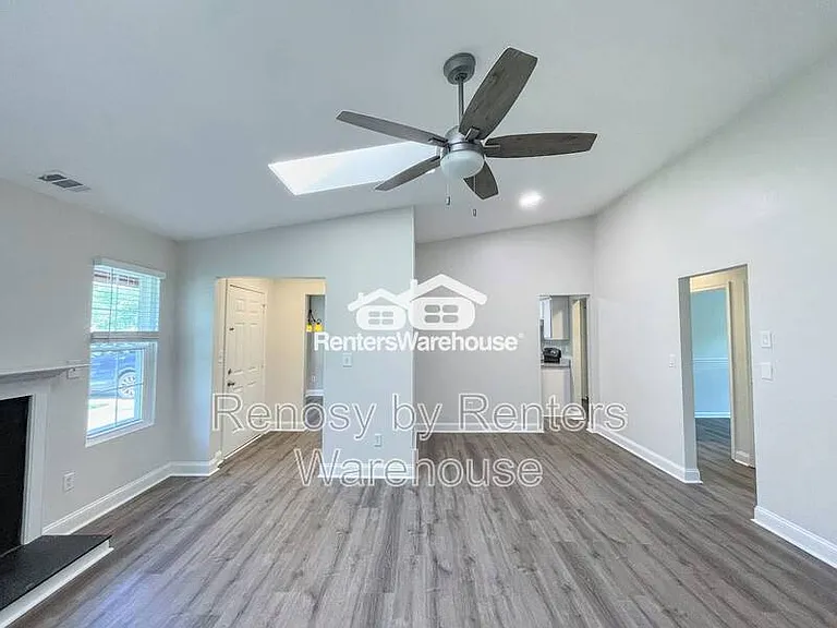 2549 Hunters Run Trl — Photo 8