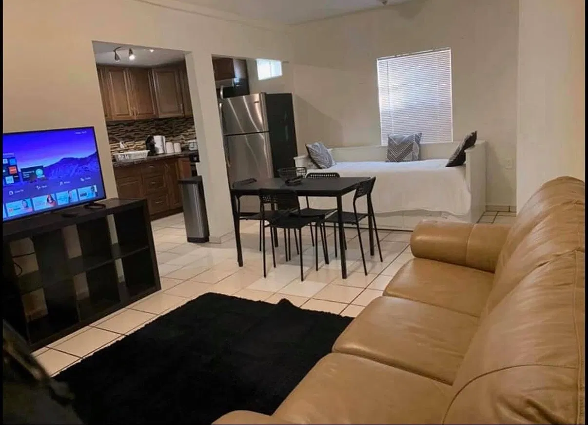 2 bed, $2,100 — Photo 2