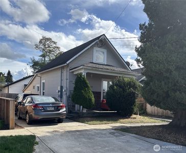 5225 S J Street, Tacoma, WA, 98408