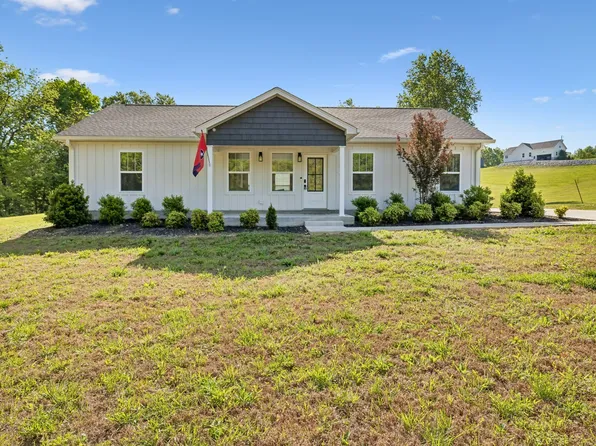 300 Still Point Rd, Smithville, TN 37166