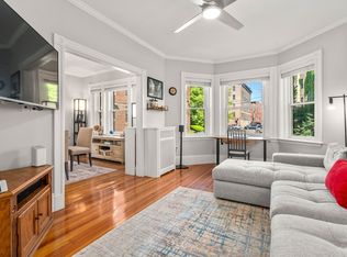17 Park Vale APT 2, Brookline, MA 02446